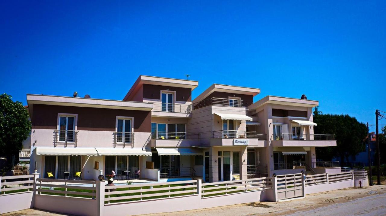 نيكيتي Erosaria Suites المظهر الخارجي الصورة