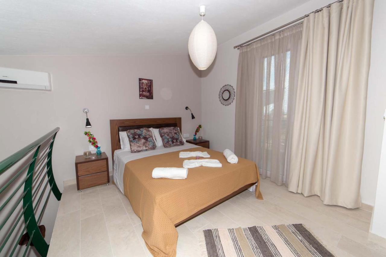 نيكيتي Erosaria Suites المظهر الخارجي الصورة