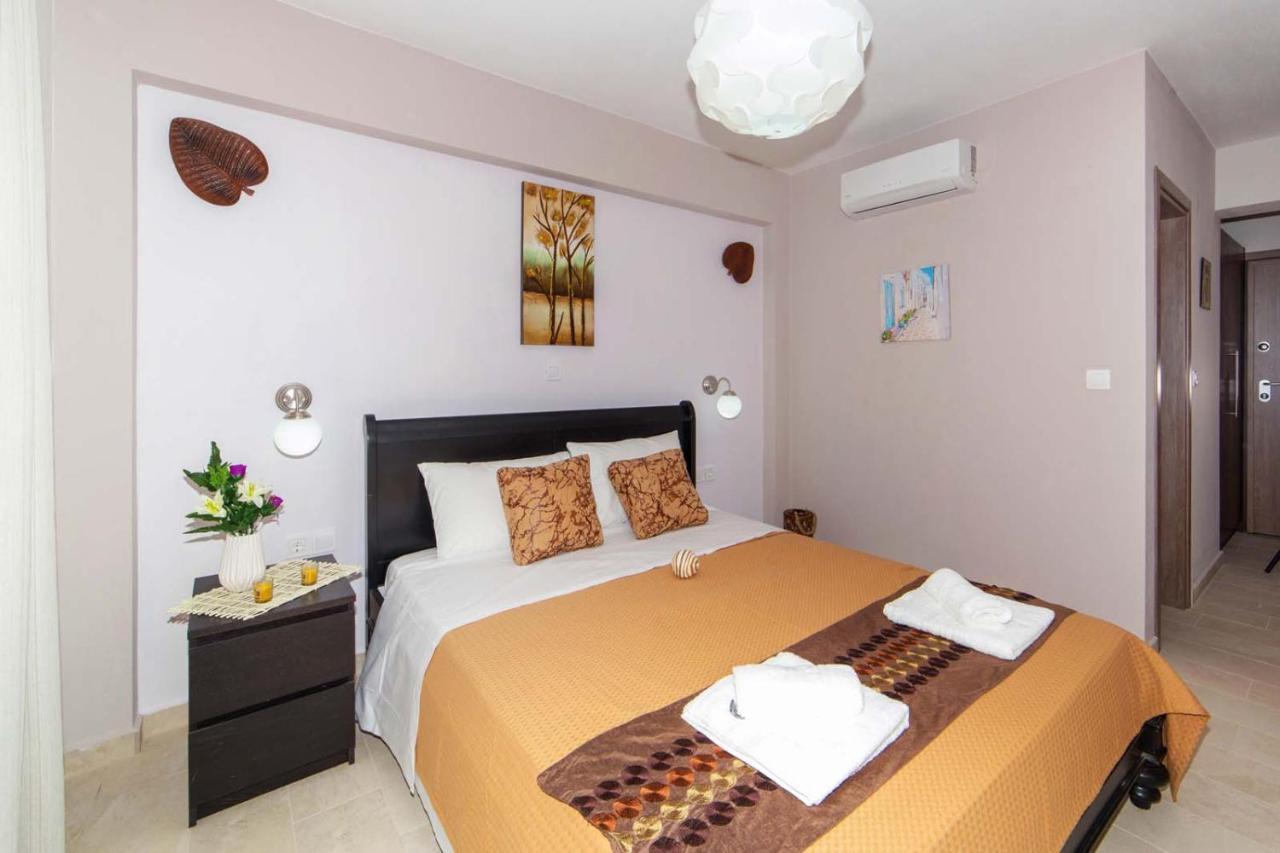 نيكيتي Erosaria Suites المظهر الخارجي الصورة