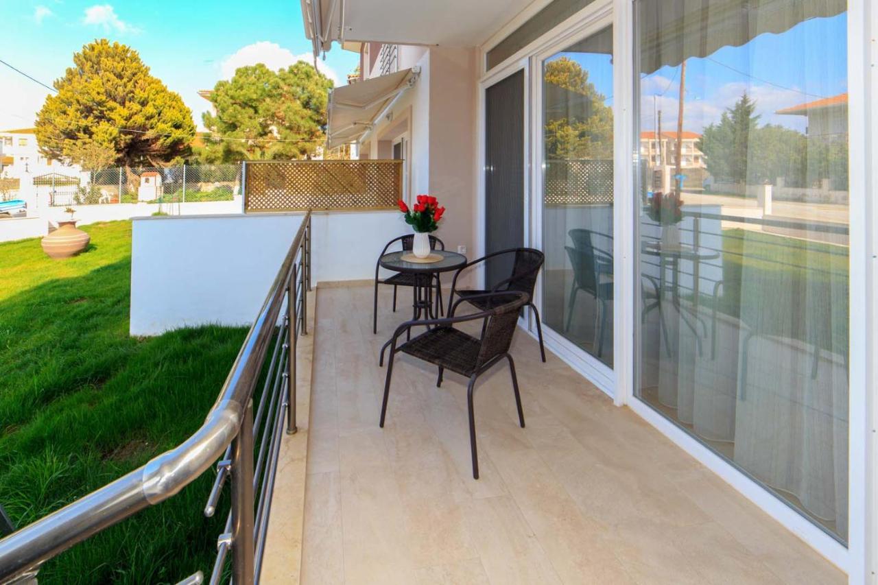 نيكيتي Erosaria Suites المظهر الخارجي الصورة