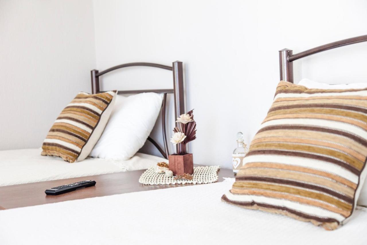 نيكيتي Erosaria Suites المظهر الخارجي الصورة