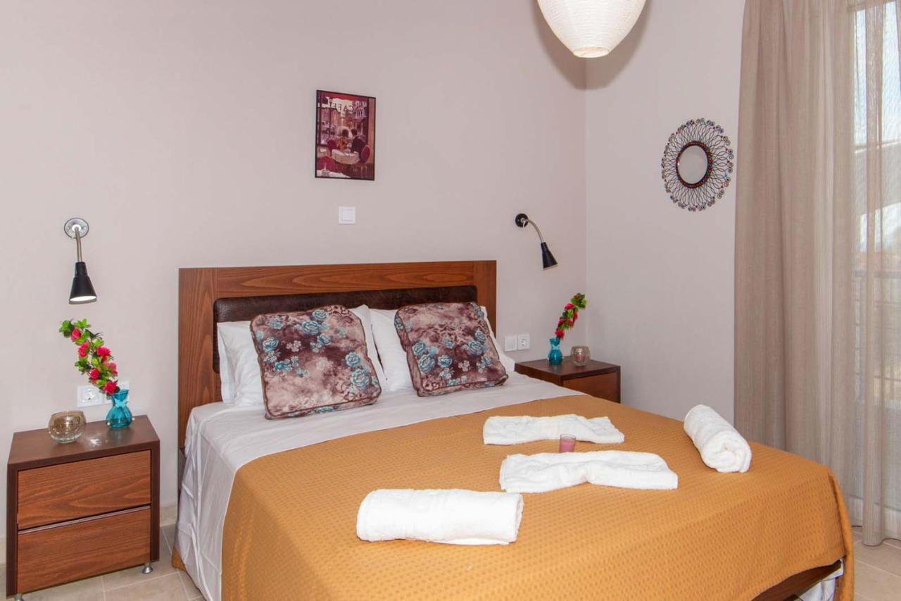 نيكيتي Erosaria Suites المظهر الخارجي الصورة