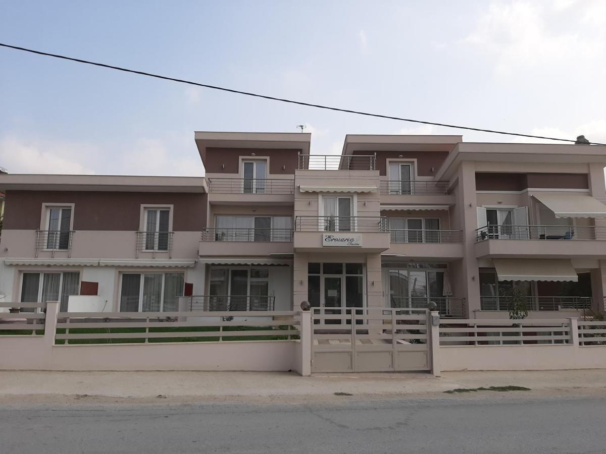 نيكيتي Erosaria Suites المظهر الخارجي الصورة